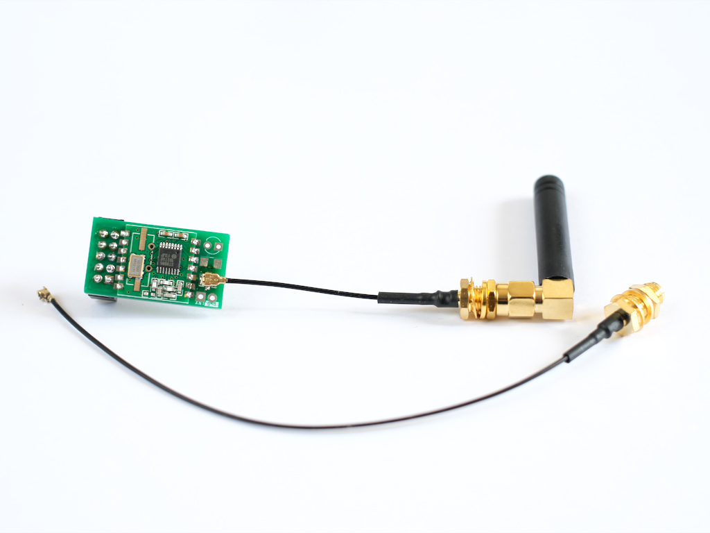 arpRF R3, IPEX>SMA cable and antenna