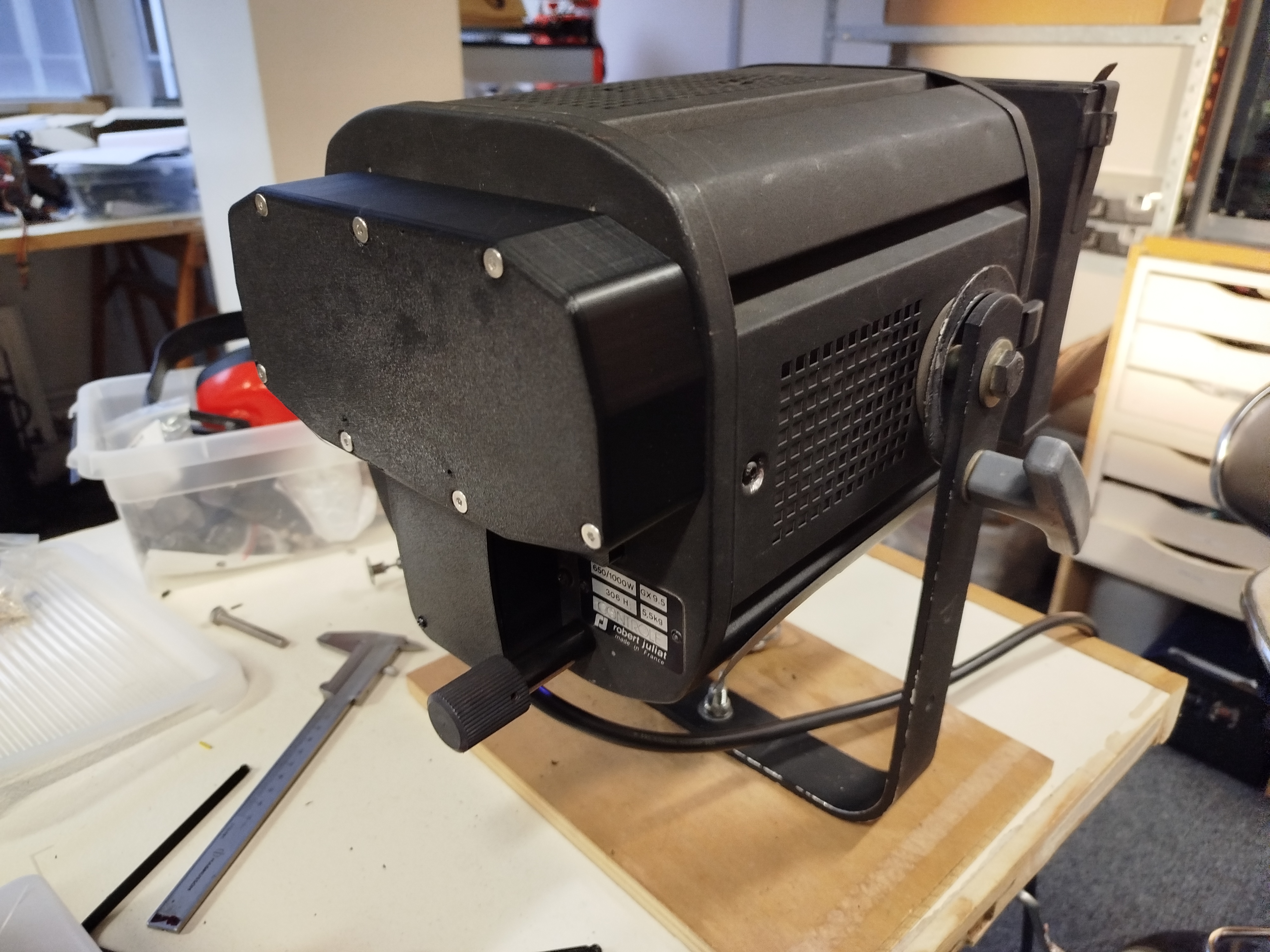 Rétrofit projecteur RJ306, back